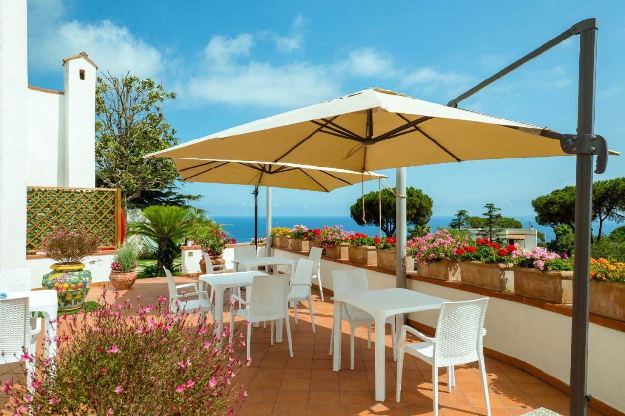 Villa Araucaria Casamicciola Terme Buitenkant foto